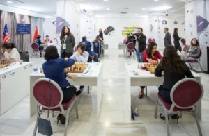 مسابقات شطرنج قهرمانی جهان زنان: تیم فیده و چین در نیمه‌نهایی به مصاف هم می‌روند